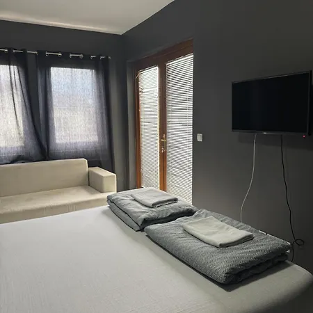 Luxury Crystal Apartman