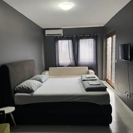 Luxury Crystal Apartman